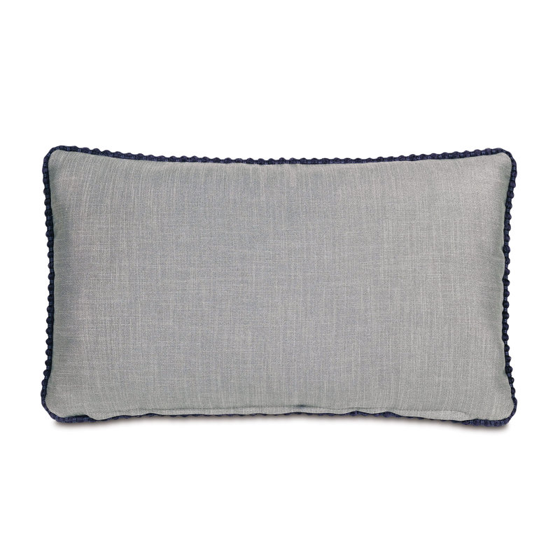 Housse et insert de coussin décoratif brodé Elektra