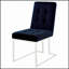 Chaise de salle à manger moderne à dossier capitonné avec pieds chromés pour une assise confortable et un rehaussement de salle à manger élégant