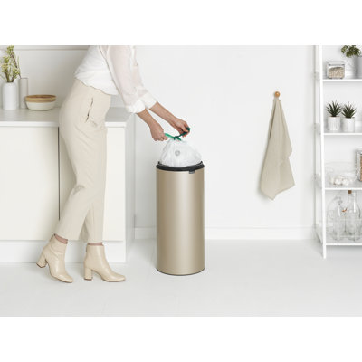 Poubelle à couvercle tactile 8 gallons Brabantia