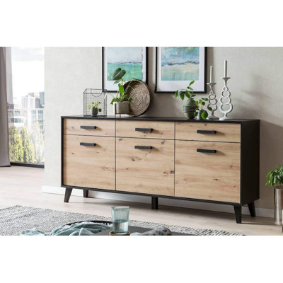 Lilbourn 186cm Sideboard