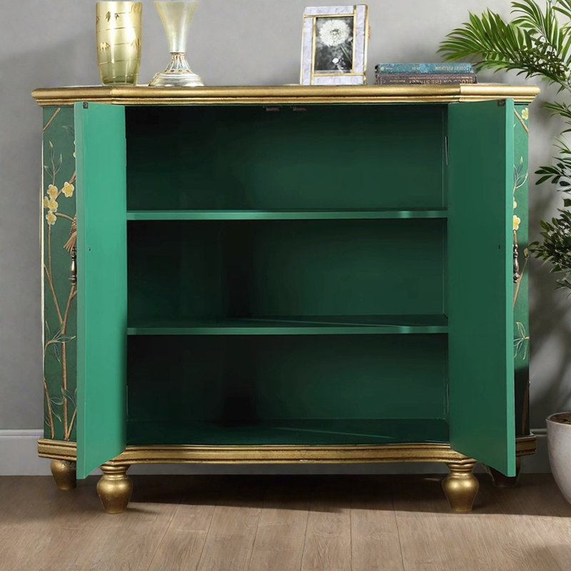 Armoire d'appoint en bois clair