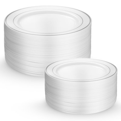 Assiettes en plastique pour 30 invités