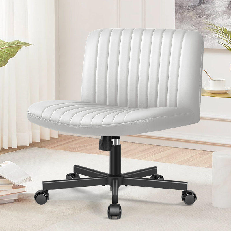 Wheeled Wide Seat Leisure Office Chair, White