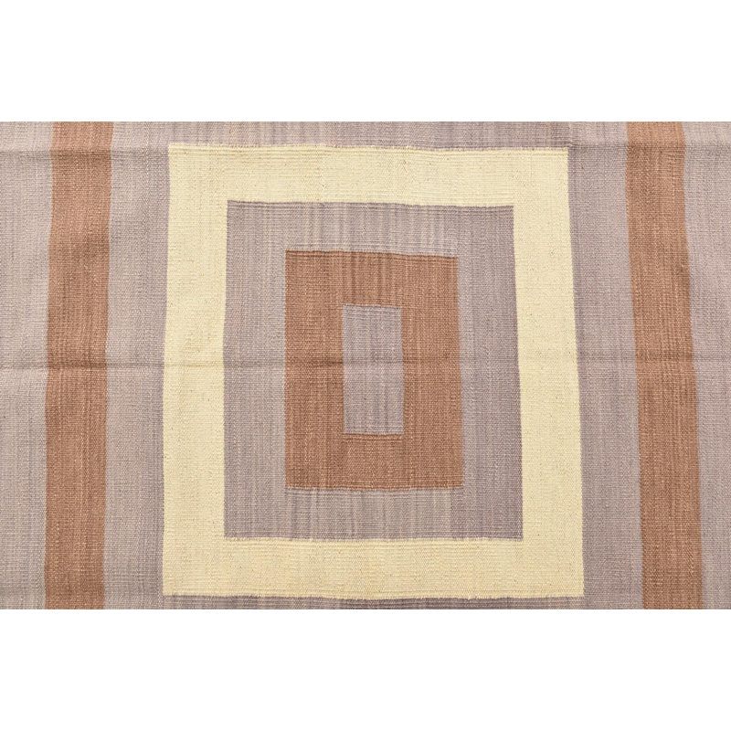 Tapis multicolore 4 pi 4 po x 5 pi 11 po Pinkerton