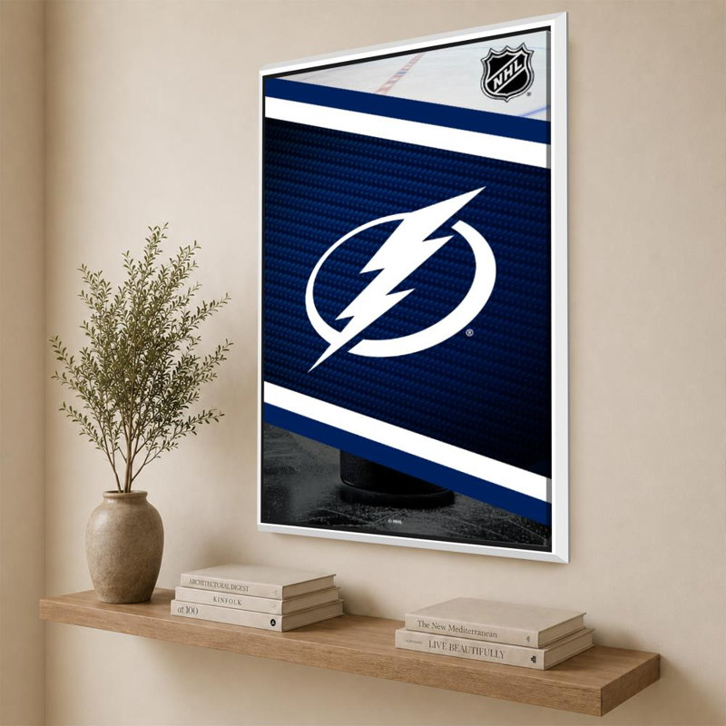 Décoration murale du Lightning de Tampa Bay (NHL), H 60 po x l 40 po, Cadre flottant biseauté, Blanc