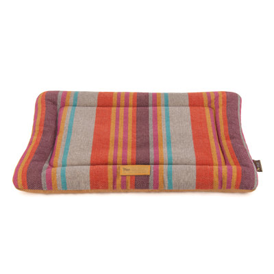 Horizon Collection Striped Washable Pet Bed