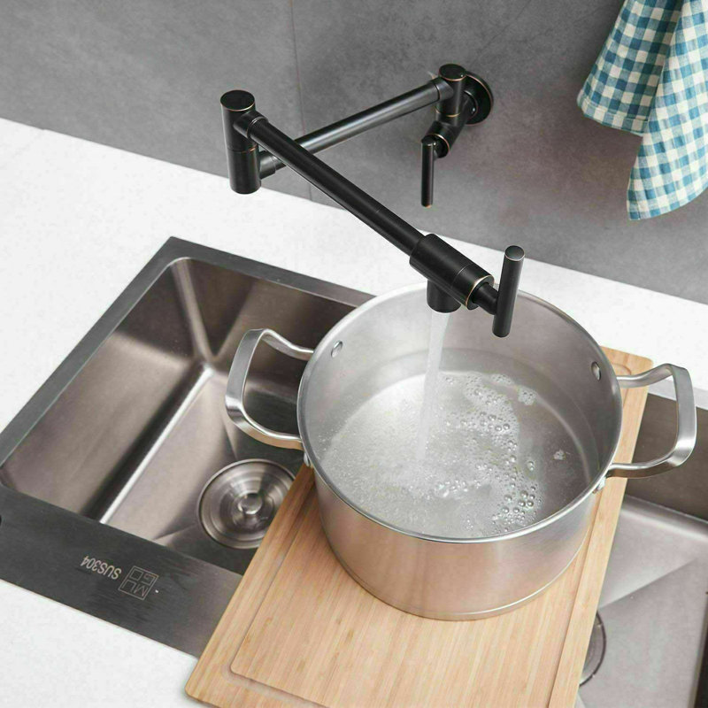 Robinet remplisseur avec accessoires