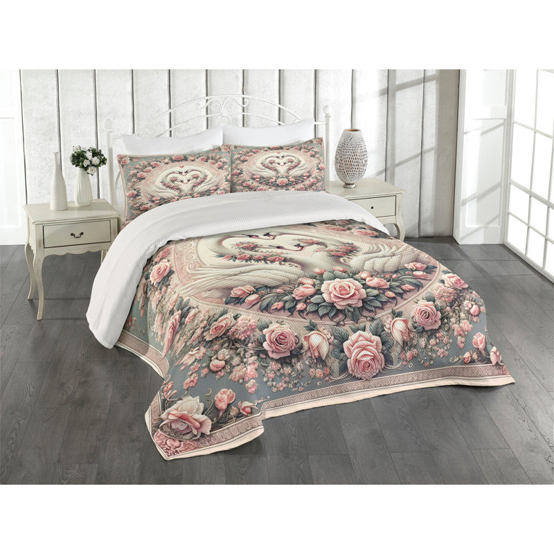 Floral Coverlet, King Coverlet + 2 Standard Shams