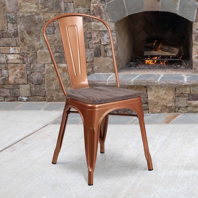 Chaise empilable en métal avec siège en bois Kewaunee, Cuivre