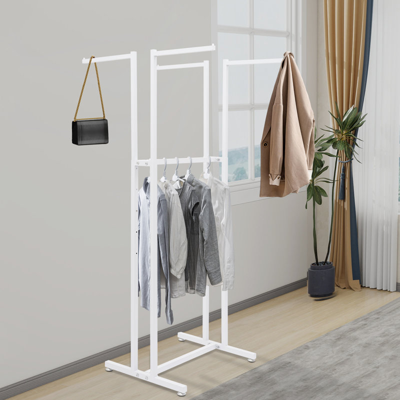 Portant à vêtements autoportant pour suspendre les vêtements