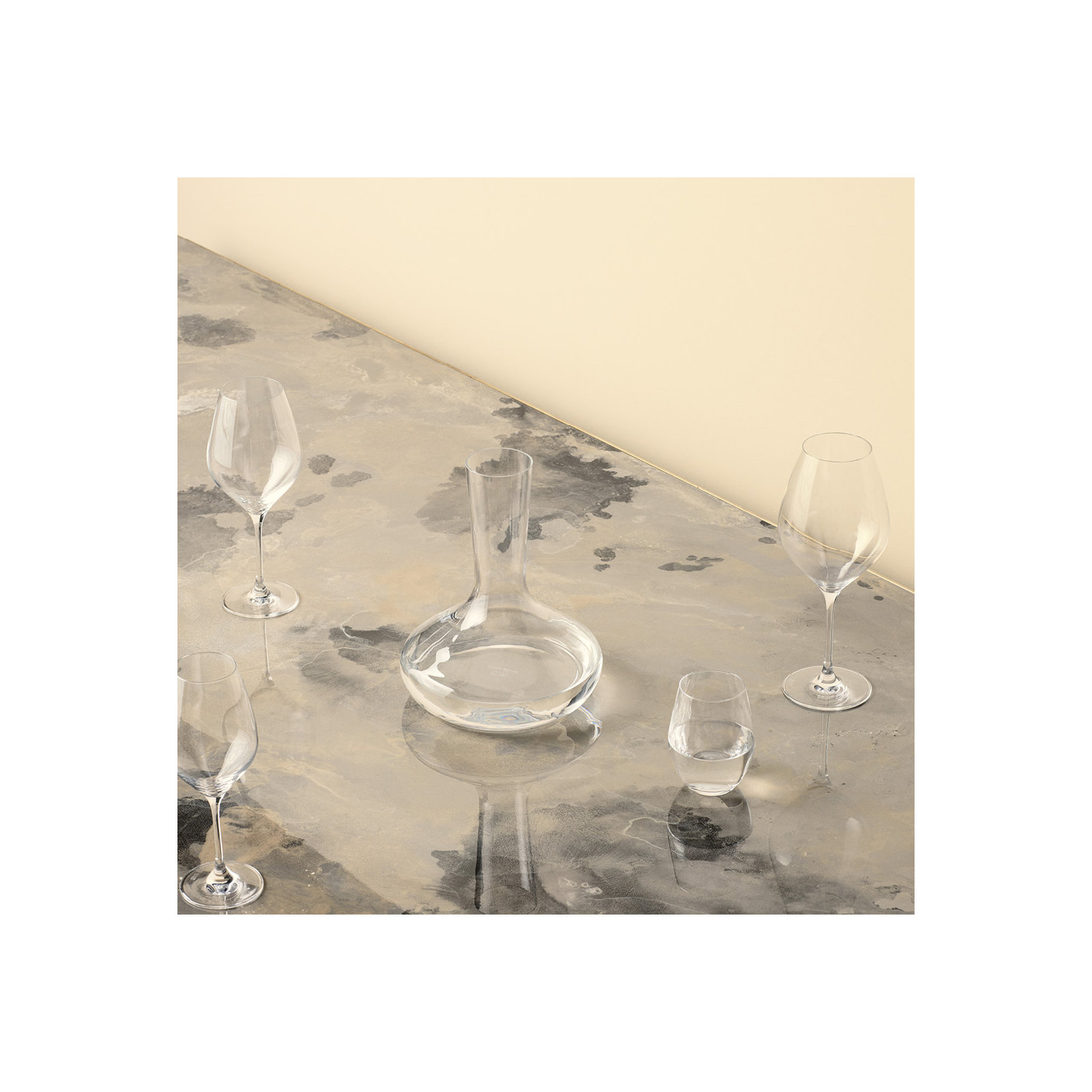 Cabernet 57.5oz. Glass Pitcher