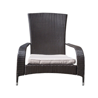 Wicker Outdoor Lounge Chair