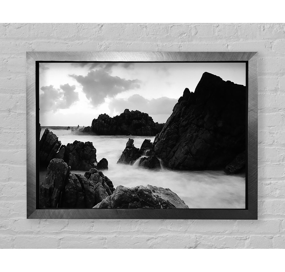 The Ocean Rocks B N W - Einzelne Bilderrahmen Kunstdrucke