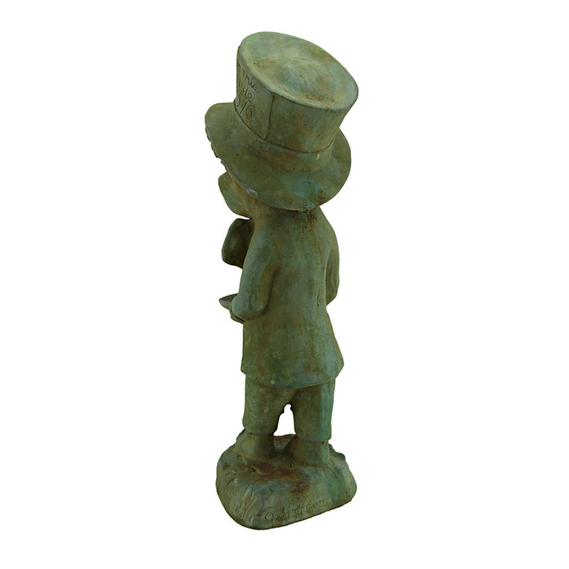 Statue de chapelier fou