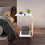 Table d'appoint en forme de C avec roulettes de frein-378689073-378688975