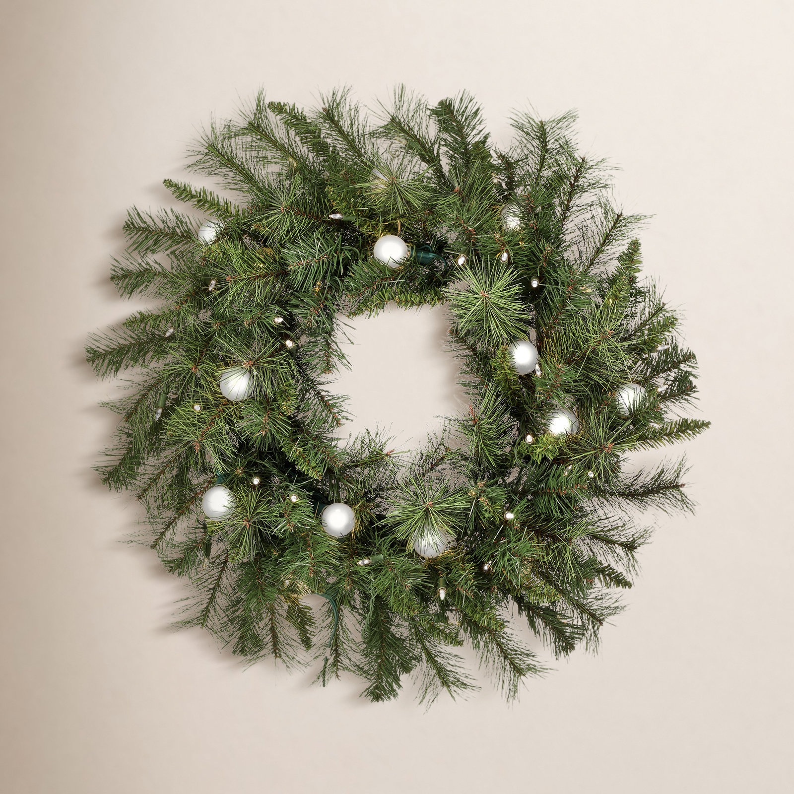 LED Twinkle Belgium Wreath, 30" W x 30" H x 6" D, Clear/White