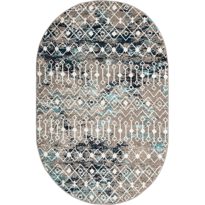 Geometric Indoor Rug, Oval 5'3" x 8'