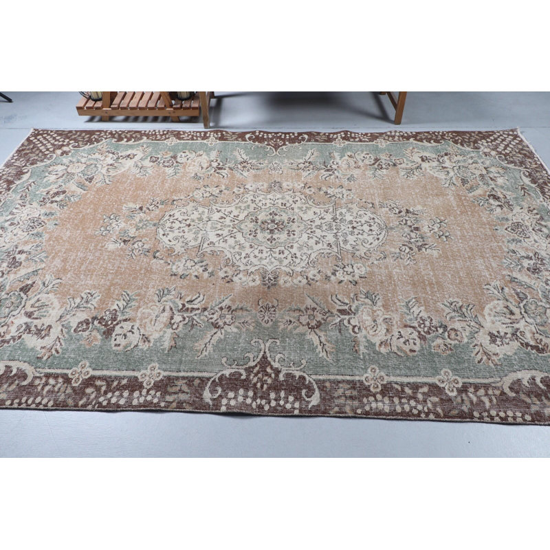 Tapis turc rétro fait à la main - style bohémien vieilli pour le salon