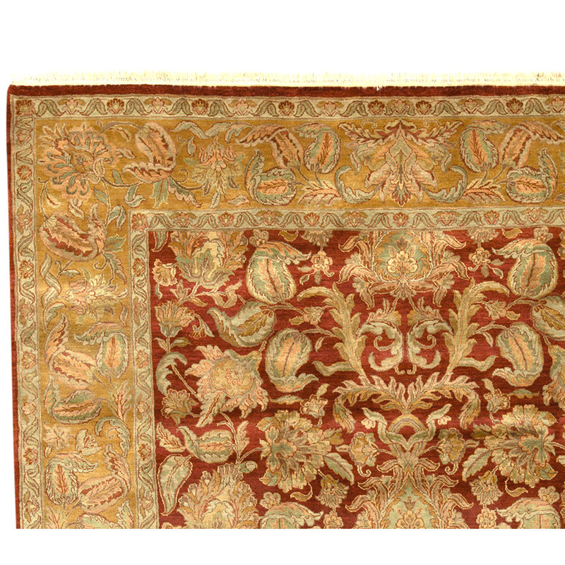 Hand Knotted Wool Oriental Area Rug in Red And Gold