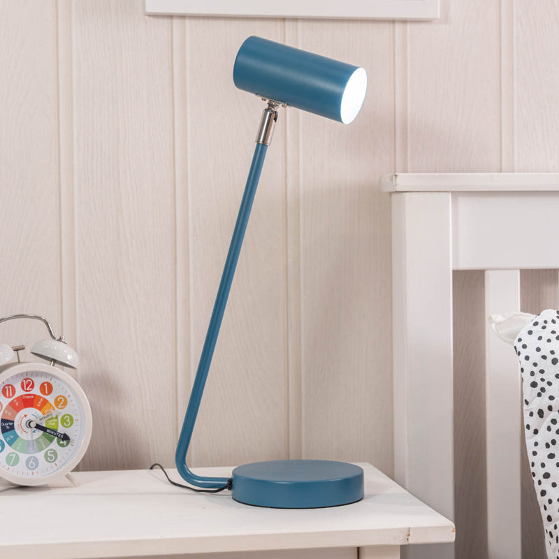 Yareli Metal Desk Lamp