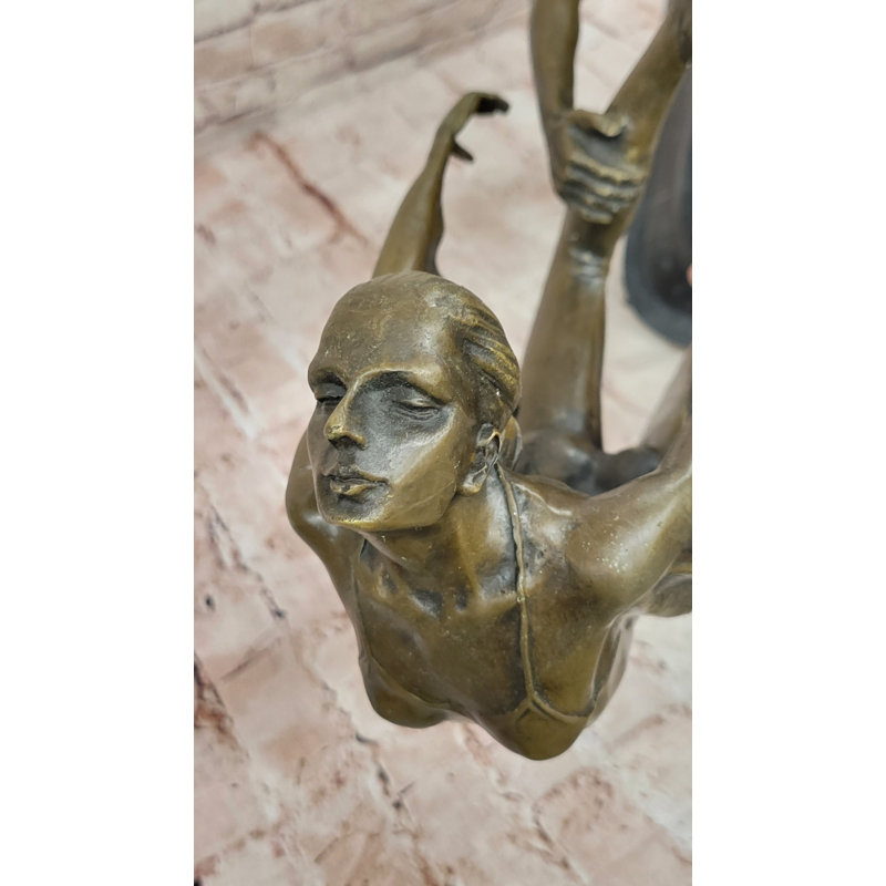 Figurines et sculptures
