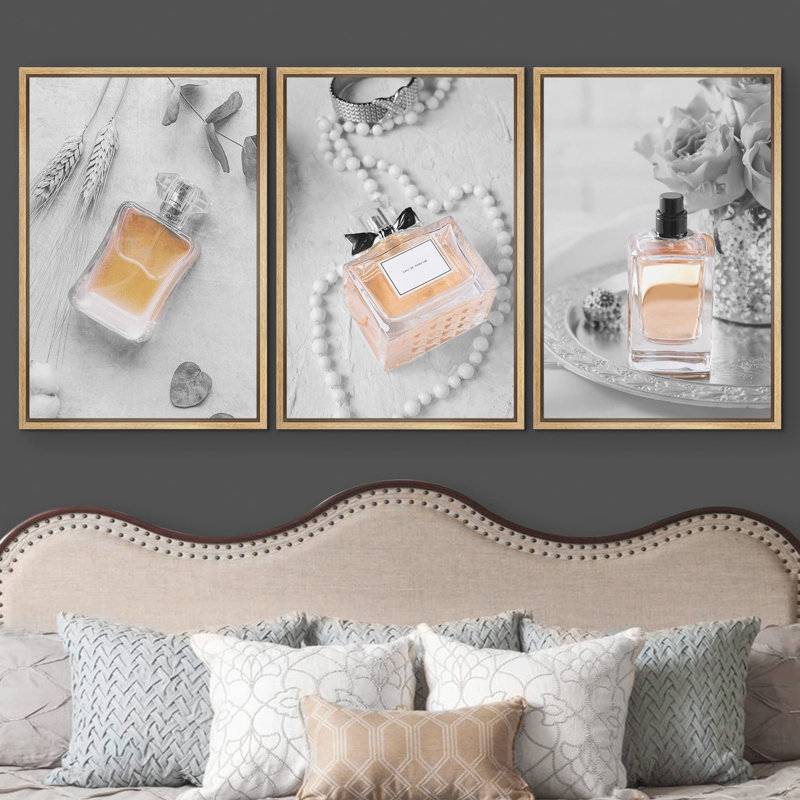 Duotone, flacons de parfum français parisiens, photographie de mode, art moderne, décoration florale, H 36 po x l 72 po