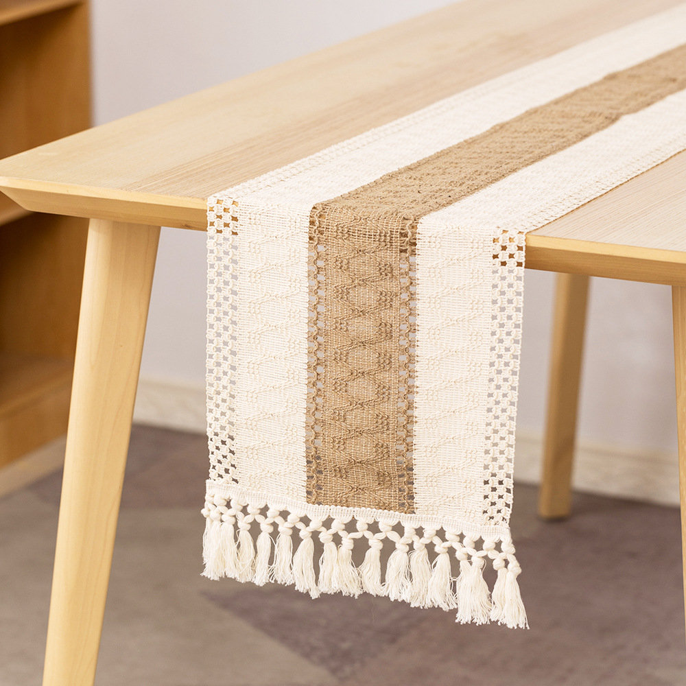 Gracie Oaks Sydni Rectangle Striped Polyester Table Runner | Wayfair