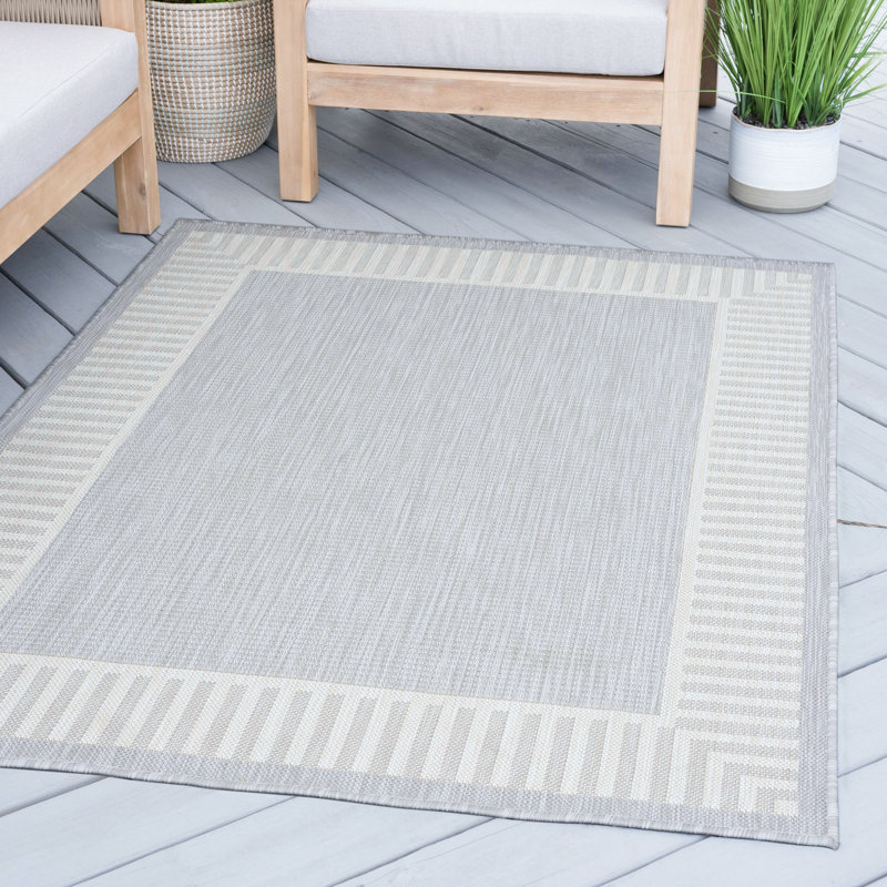 Benu Indoor / Outdoor Rug, Runner 2'8" x 9'10"