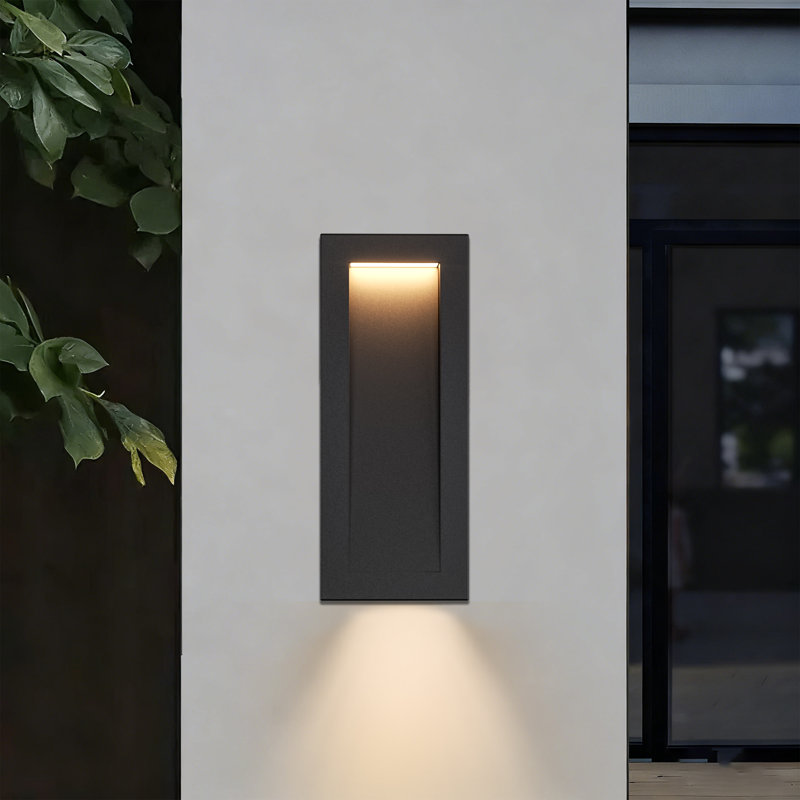 15''H Dimmable LED Black Aluminum Outdoor Wall Light, Matte Black