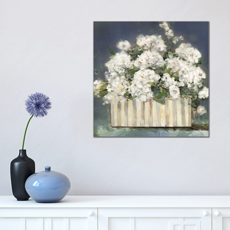 Hydrangea par Sally Swatland - reproduction d'art, H 18 po x l 18 po x 1,5 po, Toile tendue, Pas de tapis
