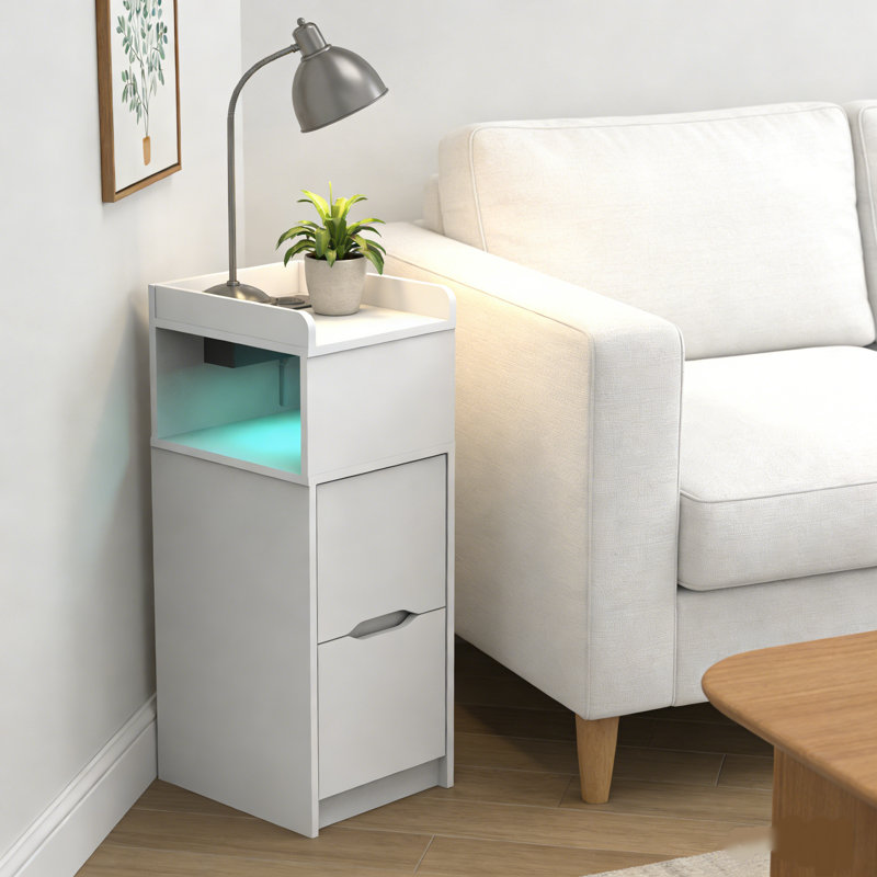 Table de bout moderne étroite avec tablette latérale ouverte, prise encastrée, lumière DEL activée par le mouvement et 2 tiroirs à poignée cachée | Rangement de salon écologique peu encombrant