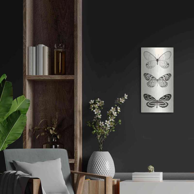 «Butterfly BW Panel II» par Debra Van Swearingen, H 24 po x l 12 po