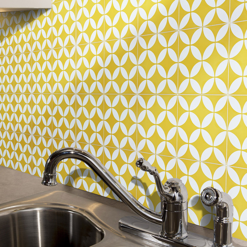 Carreau de mur et de sol à motif ciment 8 po x 8 po Amlo, Jaune / Blanc