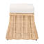 Petit repose-pieds Bali & Pari Rotem en rotin naturel avec coussin