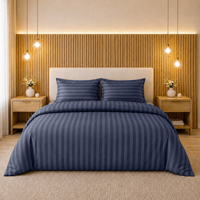 Bedroom Microfiber Striped Duvet Cover Set with Pillowcases Included