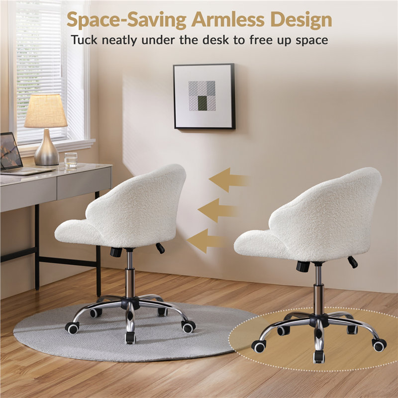 Desk Chair, Boucle / Snowy