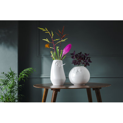 Porcelain China Table Vase