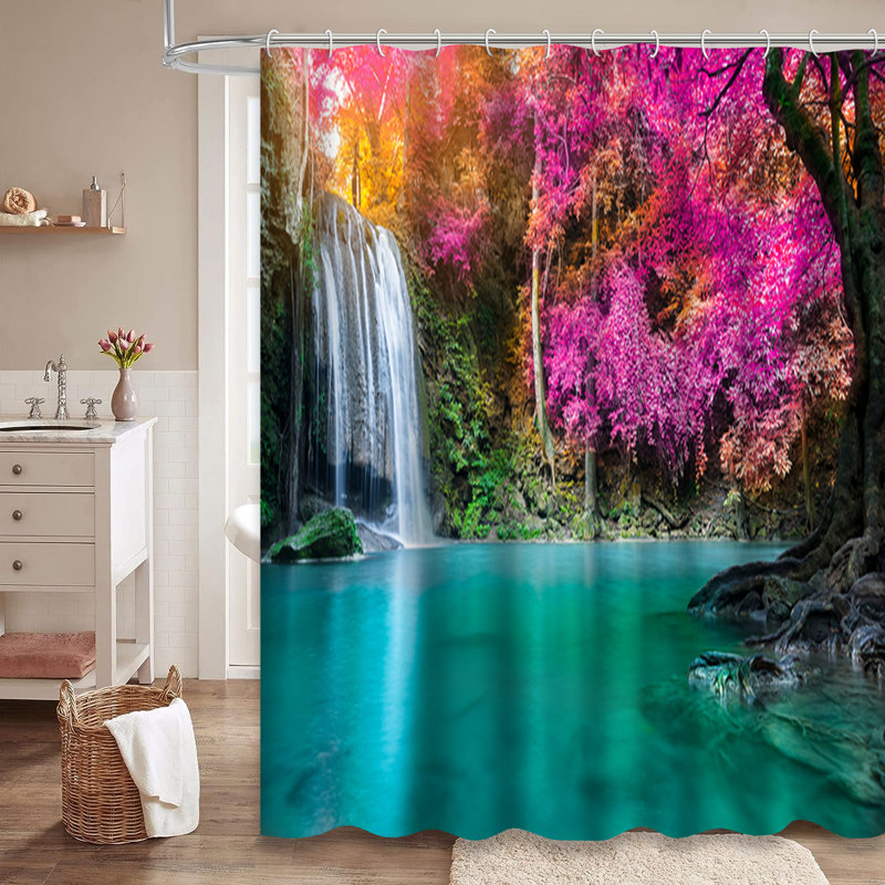 Rideau de douche à motif de cascade d'automne avec 12 crochets Erawan, L 72 po x l 84 po