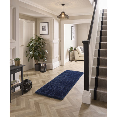 Beahn Solid Colour Machine Tufted Area Rug