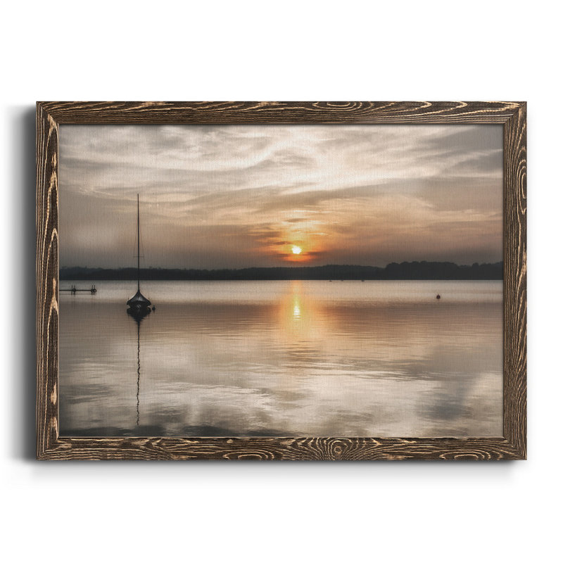 Doux coucher de soleil - Photographie de cadre photo sur toile, H 20 po x l 17 po x P 1,5 po, Noyer