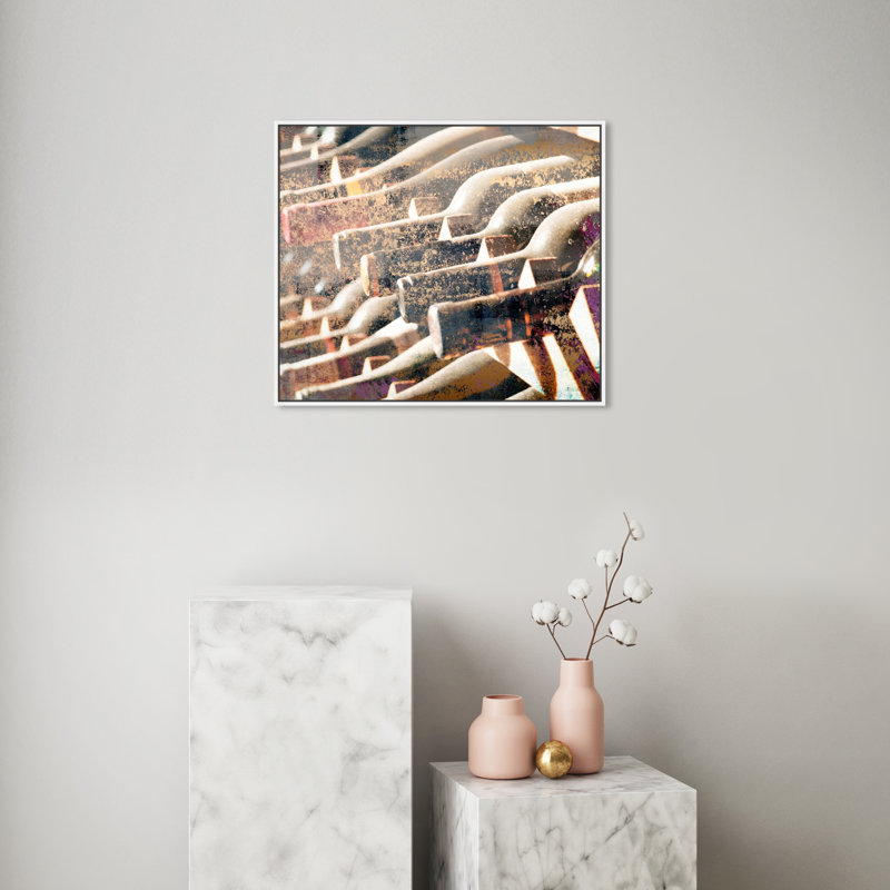 « Boissons et spiritueux dans la cave », impression d’art graphique sur toile, H 30 po x l 24 po x 1,5 po, Cadre blanc