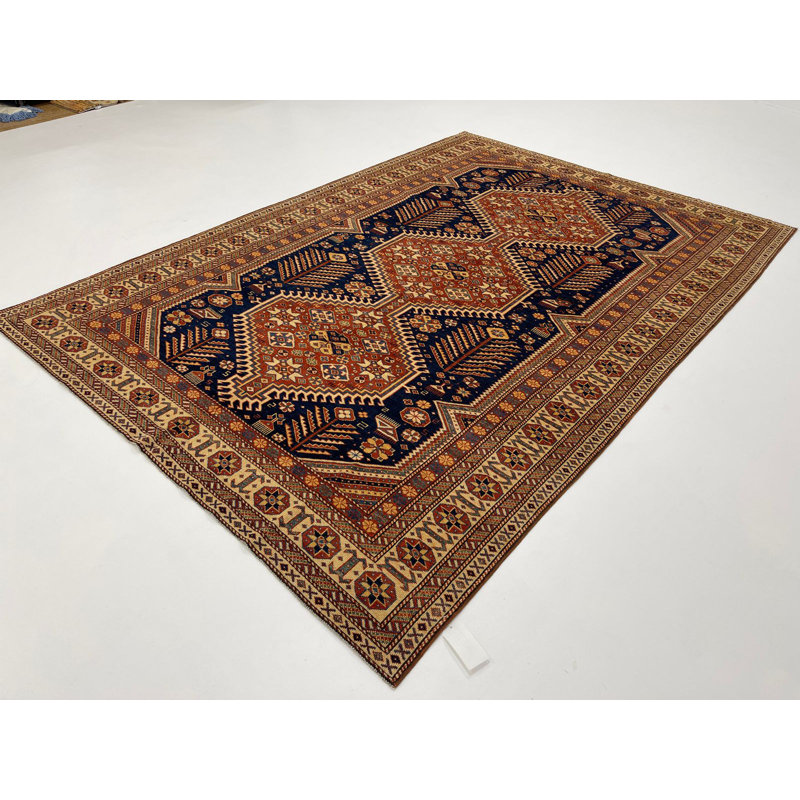 Tapis tribal unique en son genre