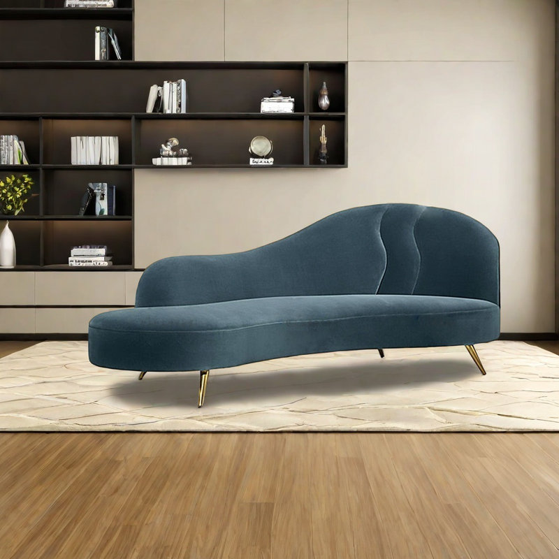 Fauteuil en bouleau clair et luxueux