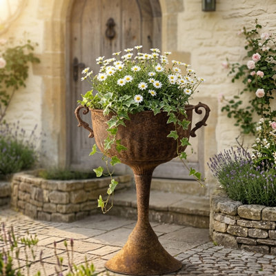 Rustic Distressed Iron Plant Pot 