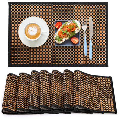 Napperons en bambou, tapis de table de salle à manger antidérapants naturels, napperons rustiques résistants à la chaleur (brun / paquet de 8)