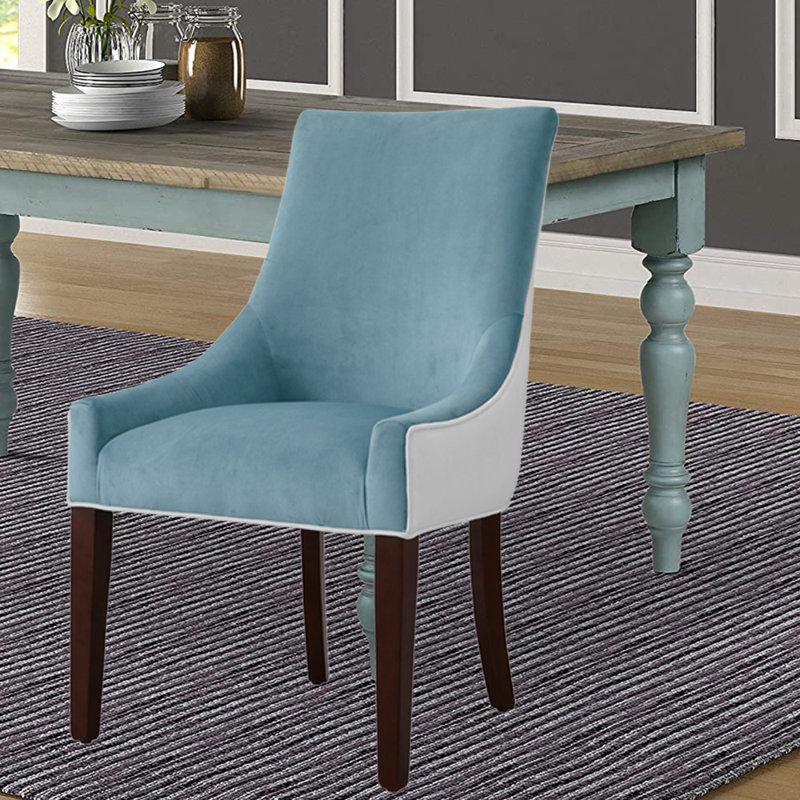 Chaise rembourrée Eric, Écume de mer / neige