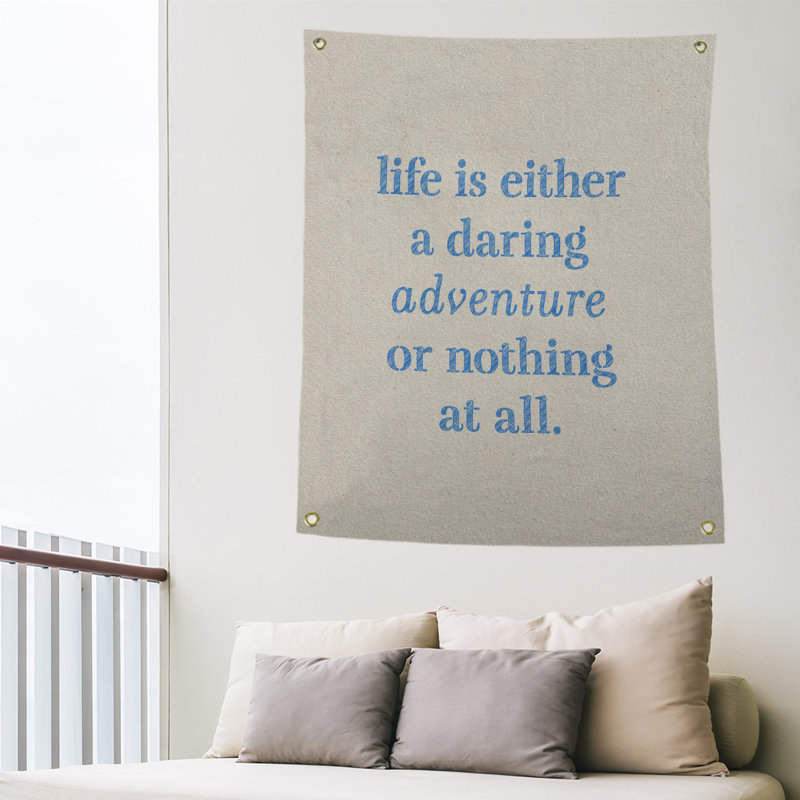 Tapisserie en polyester "life quote" adventure, H 59 pi x l 50 po, Blanc / Bleu
