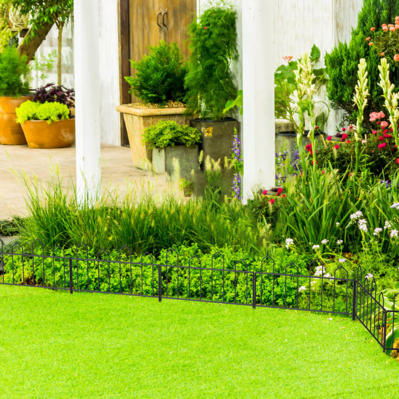 Clôture de jardin en métal