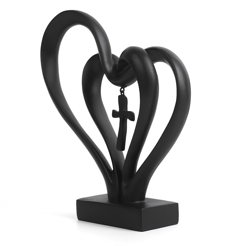 Figurines & Sculptures