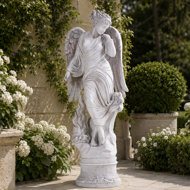 Statue de jardin ange en plein air